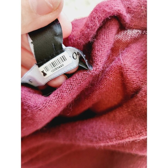 Soon Maternity Riley V-Neck Maternity Sweater Red - Picture 5 of 6